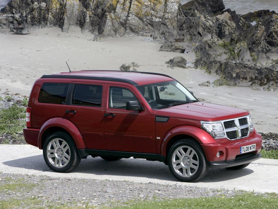  Dodge Nitro 2007 года  (UK) (фото 2 из 16)